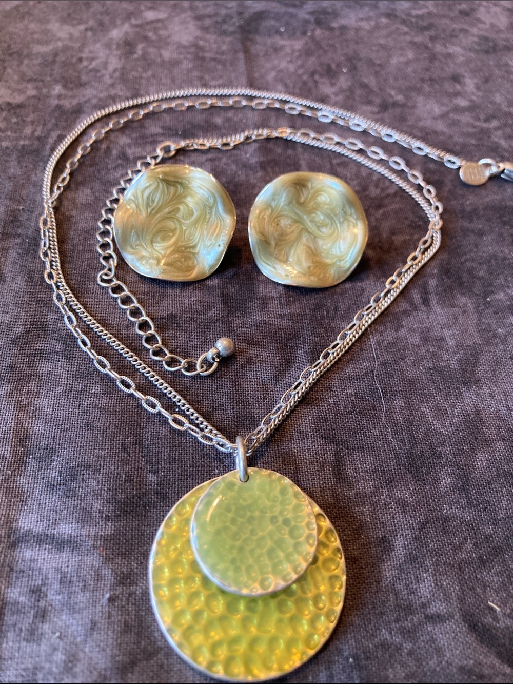 Green Enamel Disc Necklace & Earring Set